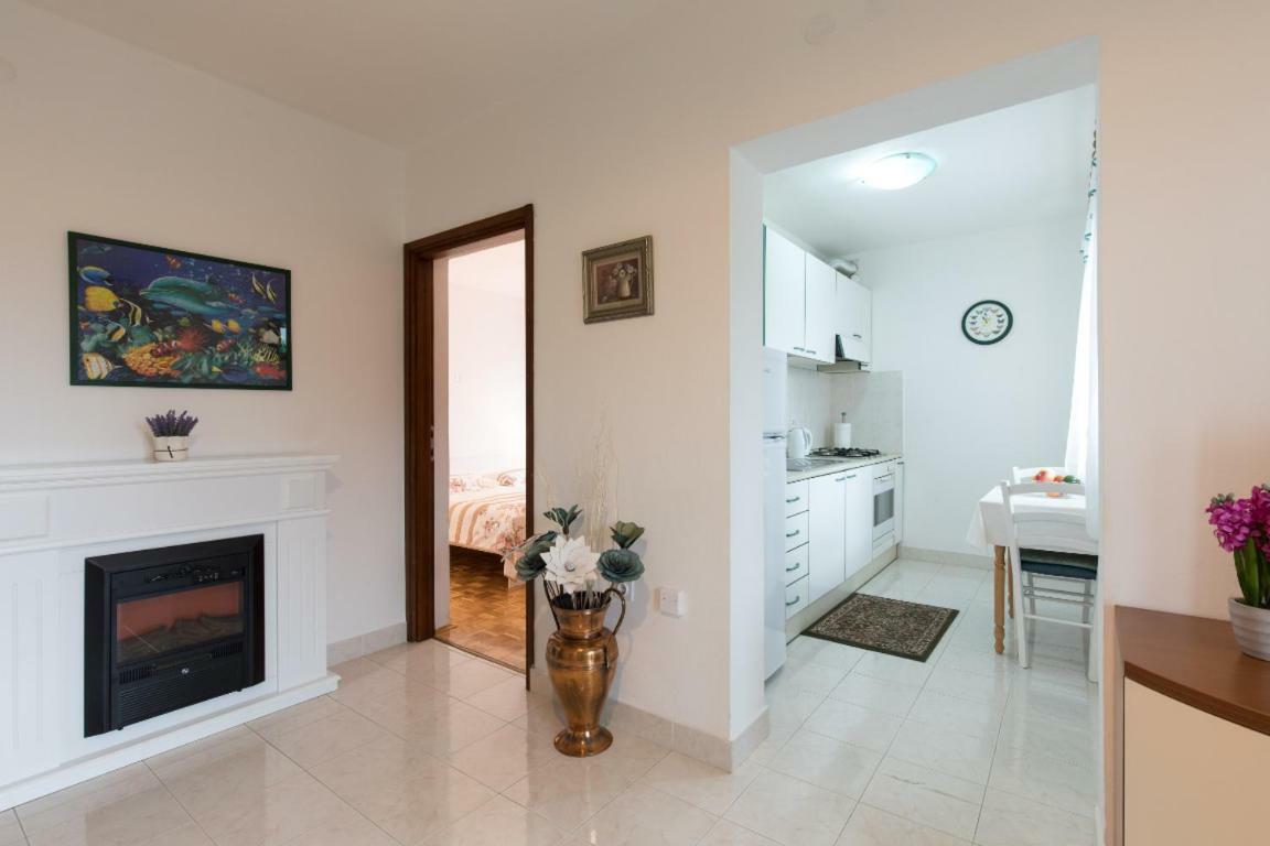 Apartment Calista Rabac Eksteriør bilde