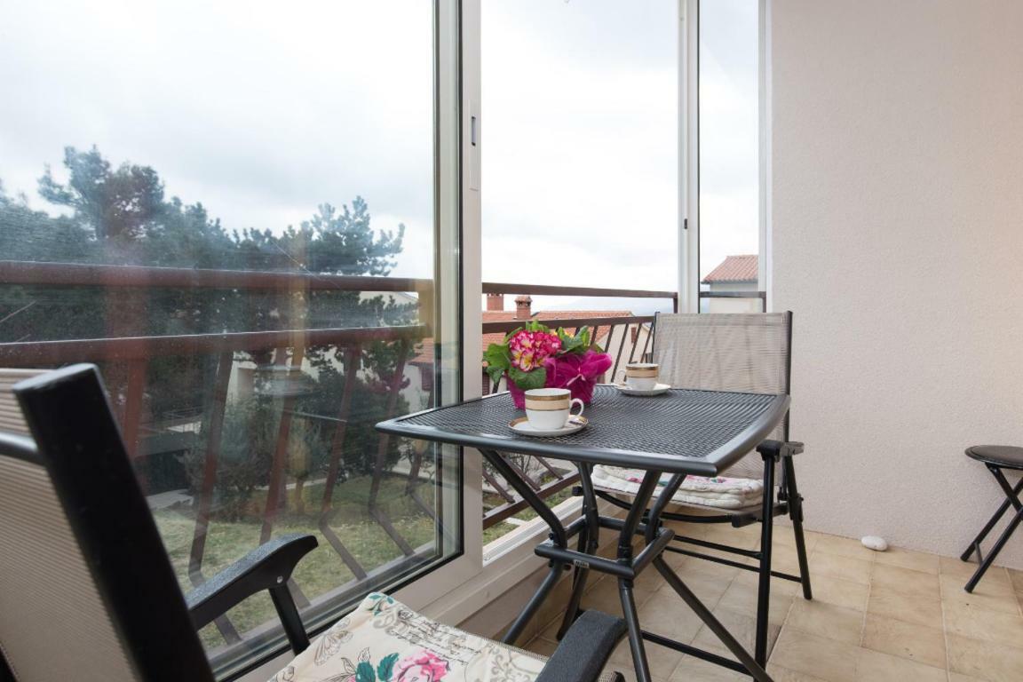 Apartment Calista Rabac Eksteriør bilde